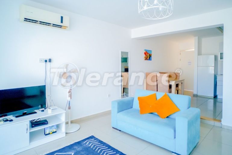 Квартира в Кирения, Северный Кипр вид на море с бассейном: купить недвижимость в Турции - 73286