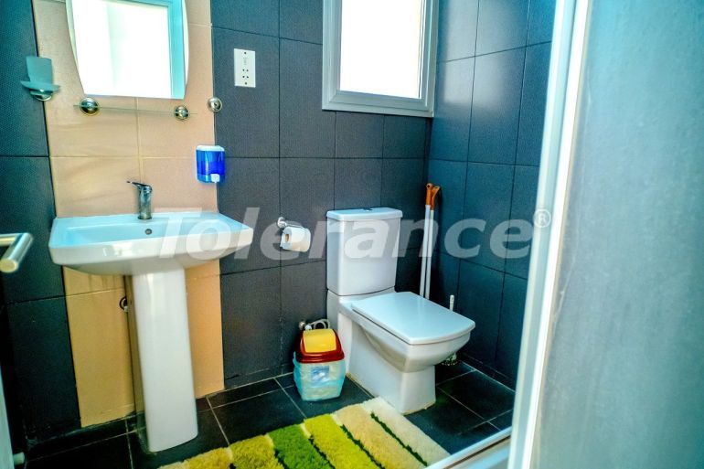 Квартира в Кирения, Северный Кипр вид на море с бассейном: купить недвижимость в Турции - 73289