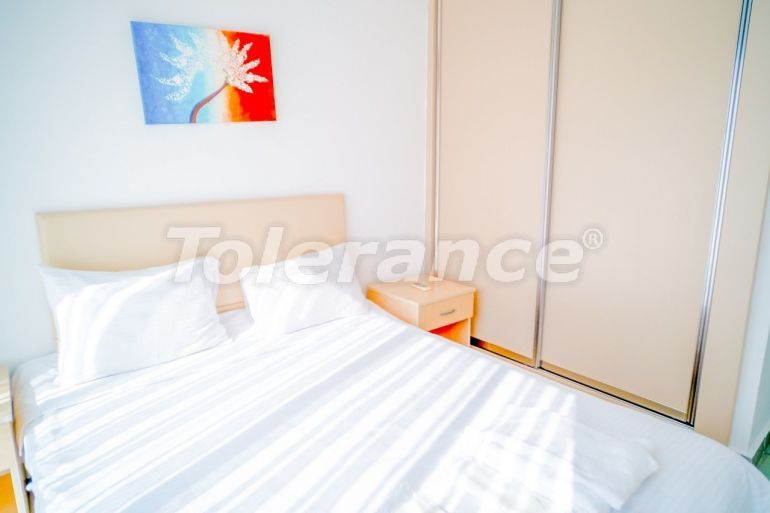 Квартира в Кирения, Северный Кипр вид на море с бассейном: купить недвижимость в Турции - 73291