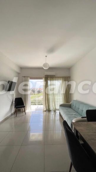 Квартира в Кирения, Северный Кипр: купить недвижимость в Турции - 73606