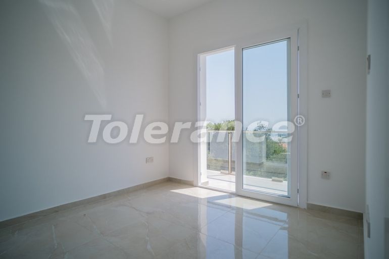 Квартира от застройщика в Кирения, Северный Кипр вид на море с бассейном: купить недвижимость в Турции - 74360