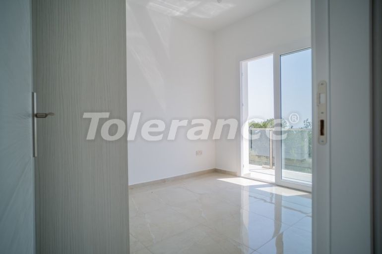 Квартира от застройщика в Кирения, Северный Кипр вид на море с бассейном: купить недвижимость в Турции - 74361