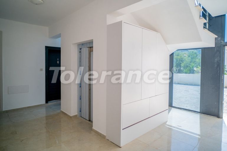 Квартира от застройщика в Кирения, Северный Кипр вид на море с бассейном: купить недвижимость в Турции - 74373