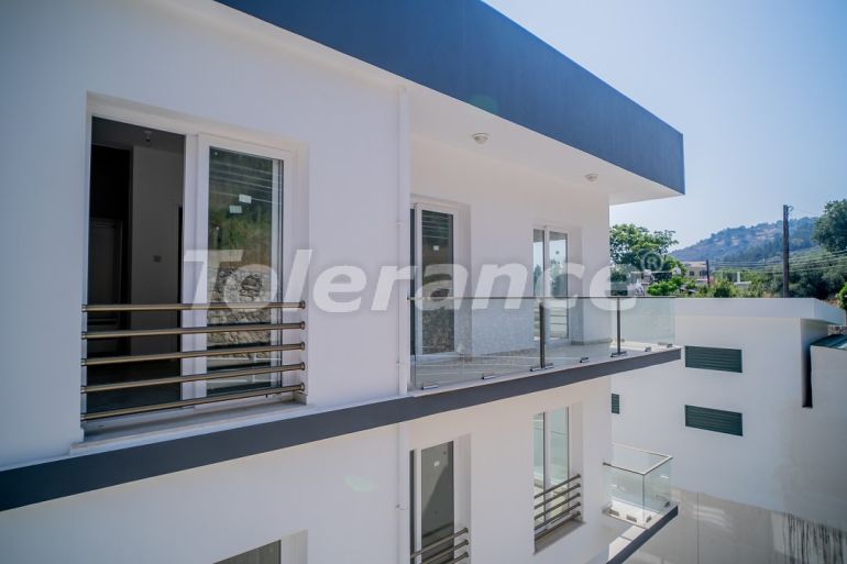 Квартира от застройщика в Кирения, Северный Кипр вид на море с бассейном: купить недвижимость в Турции - 74378