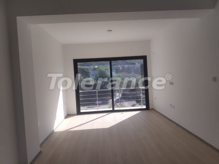 Квартира в Кирения, Северный Кипр вид на море с бассейном: купить недвижимость в Турции - 75529