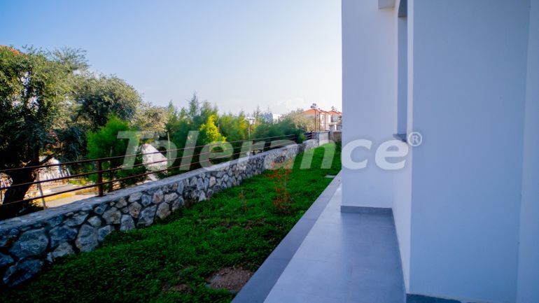 Квартира в Кирения, Северный Кипр: купить недвижимость в Турции - 76696