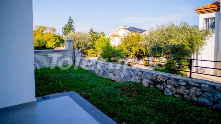 Квартира в Кирения, Северный Кипр: купить недвижимость в Турции - 76697