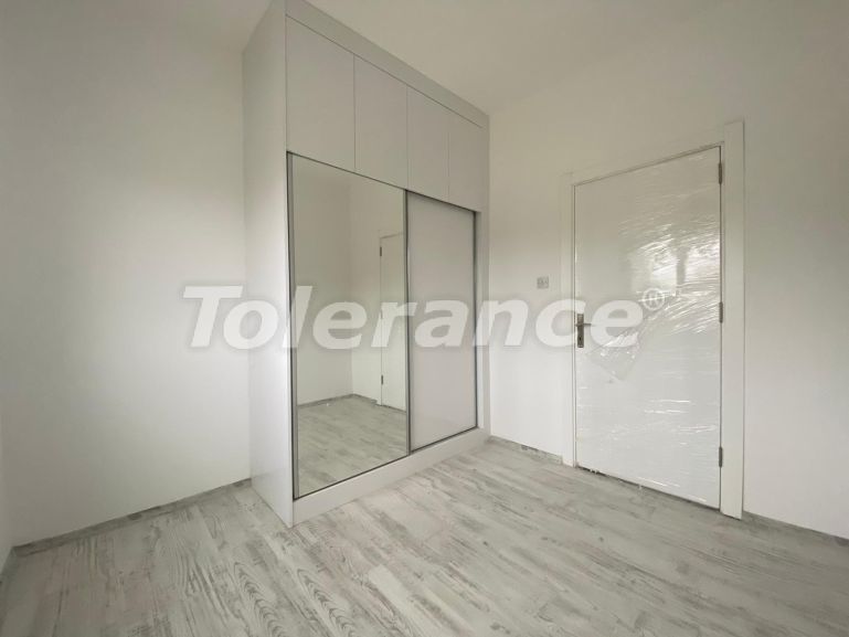 Квартира в Кирения, Северный Кипр с бассейном: купить недвижимость в Турции - 76935