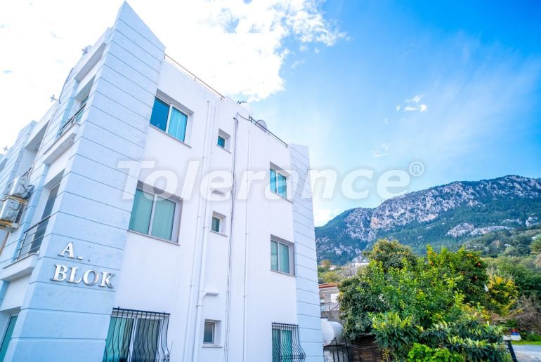Квартира в Кирения, Северный Кипр вид на море с бассейном: купить недвижимость в Турции - 76950