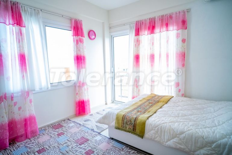 Квартира в Кирения, Северный Кипр вид на море с бассейном: купить недвижимость в Турции - 76971