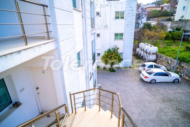 Квартира в Кирения, Северный Кипр вид на море с бассейном: купить недвижимость в Турции - 76981