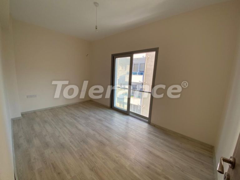 Квартира в Кирения, Северный Кипр: купить недвижимость в Турции - 77035