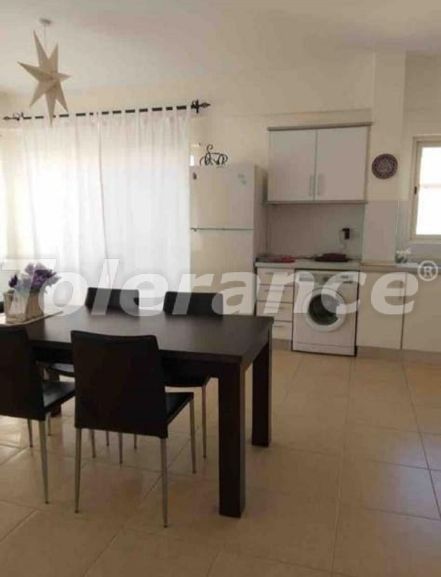 Квартира в Кирения, Северный Кипр вид на море с бассейном: купить недвижимость в Турции - 77047