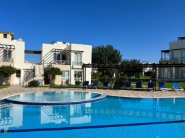 Квартира в Кирения, Северный Кипр вид на море с бассейном: купить недвижимость в Турции - 77051