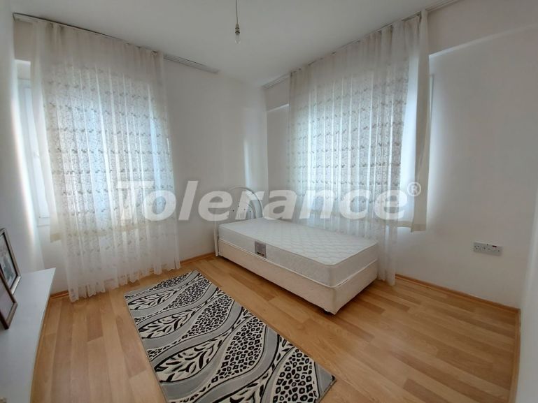 Квартира в Кирения, Северный Кипр: купить недвижимость в Турции - 77109