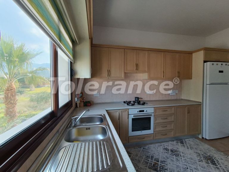 Квартира в Кирения, Северный Кипр вид на море с бассейном: купить недвижимость в Турции - 77288