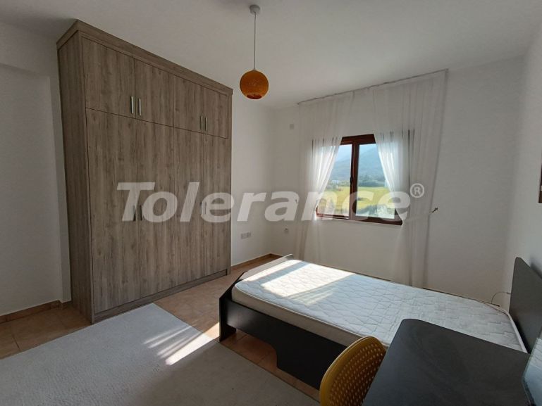 Квартира в Кирения, Северный Кипр вид на море с бассейном: купить недвижимость в Турции - 77294