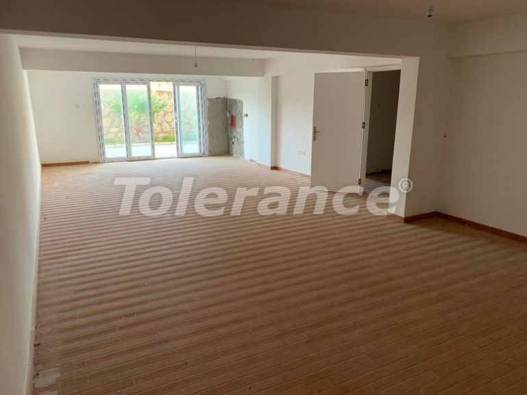 Квартира от застройщика в Кирения, Северный Кипр с бассейном: купить недвижимость в Турции - 77495