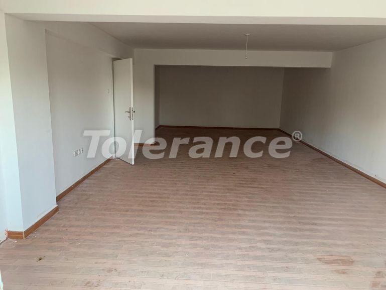 Квартира от застройщика в Кирения, Северный Кипр с бассейном: купить недвижимость в Турции - 77497