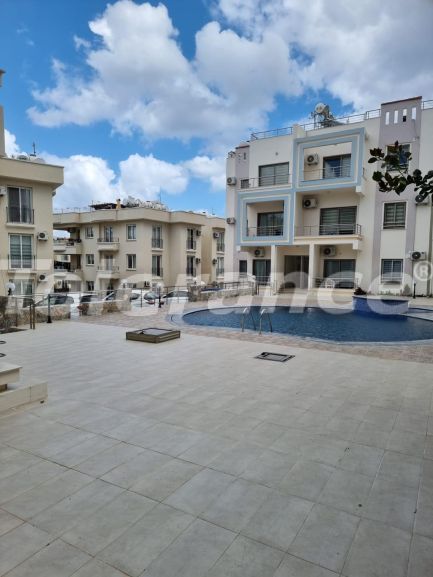 Квартира в Кирения, Северный Кипр с бассейном: купить недвижимость в Турции - 80566