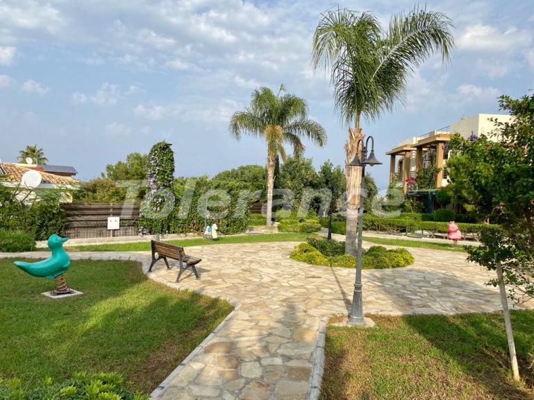 Квартира в Кирения, Северный Кипр с бассейном: купить недвижимость в Турции - 80760