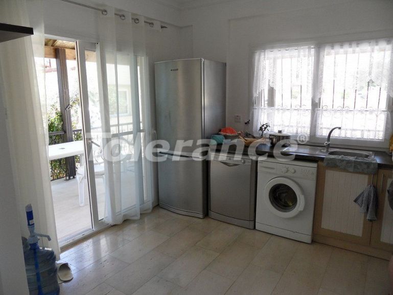 Квартира в Кирения, Северный Кипр вид на море с бассейном: купить недвижимость в Турции - 81388