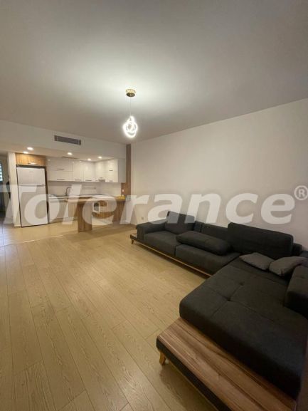 Квартира в Кирения, Северный Кипр с бассейном: купить недвижимость в Турции - 81938