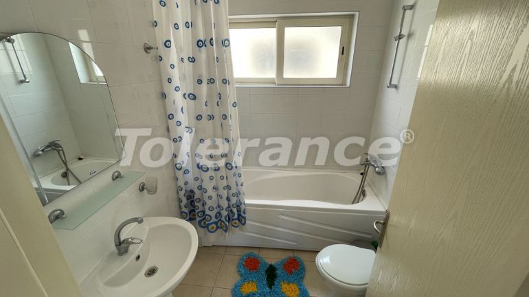 Квартира в Кирения, Северный Кипр вид на море с бассейном: купить недвижимость в Турции - 82494