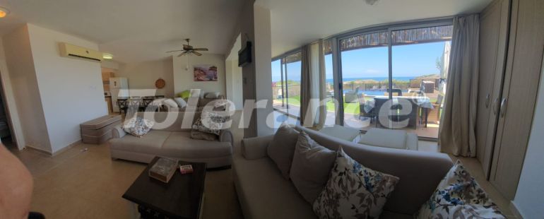 Квартира в Кирения, Северный Кипр вид на море с бассейном: купить недвижимость в Турции - 82509