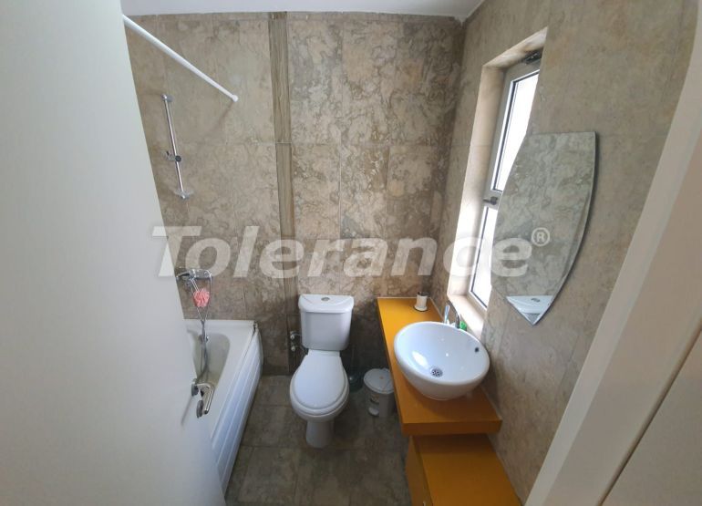 Квартира в Кирения, Северный Кипр вид на море с бассейном: купить недвижимость в Турции - 83513