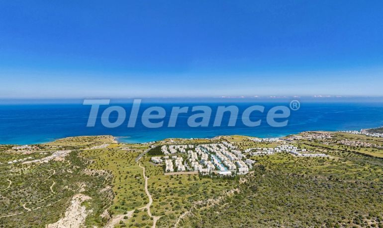 Квартира от застройщика в Кирения, Северный Кипр вид на море с бассейном в рассрочку: купить недвижимость в Турции - 84125