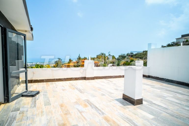 Квартира в Кирения, Северный Кипр: купить недвижимость в Турции - 85024