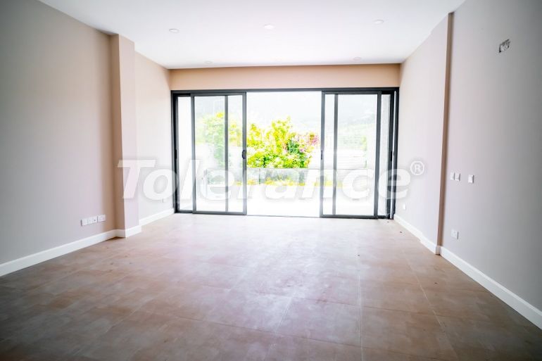 Квартира в Кирения, Северный Кипр вид на море с бассейном: купить недвижимость в Турции - 85060