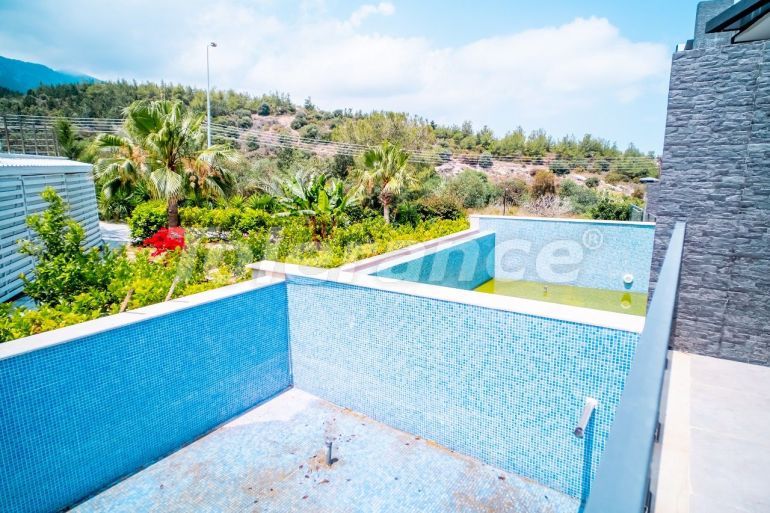 Квартира в Кирения, Северный Кипр вид на море с бассейном: купить недвижимость в Турции - 85066