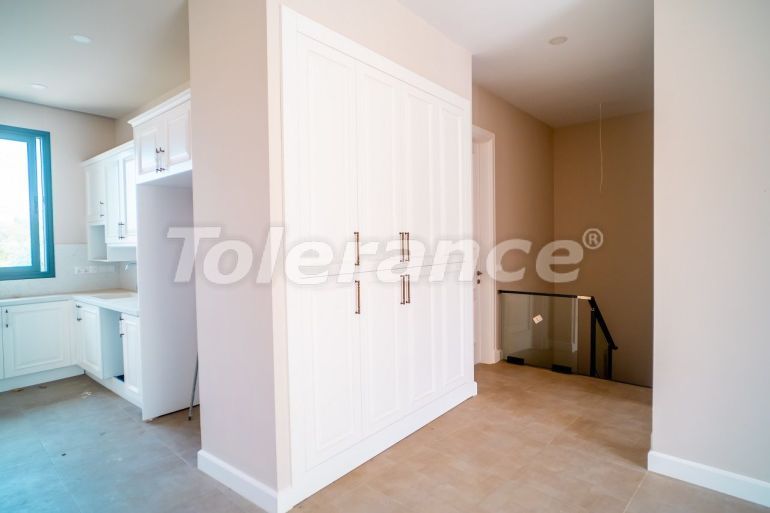 Квартира в Кирения, Северный Кипр вид на море с бассейном: купить недвижимость в Турции - 85076