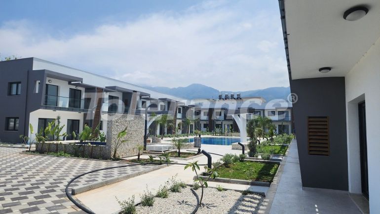 Квартира от застройщика в Кирения, Северный Кипр с бассейном в рассрочку: купить недвижимость в Турции - 85197