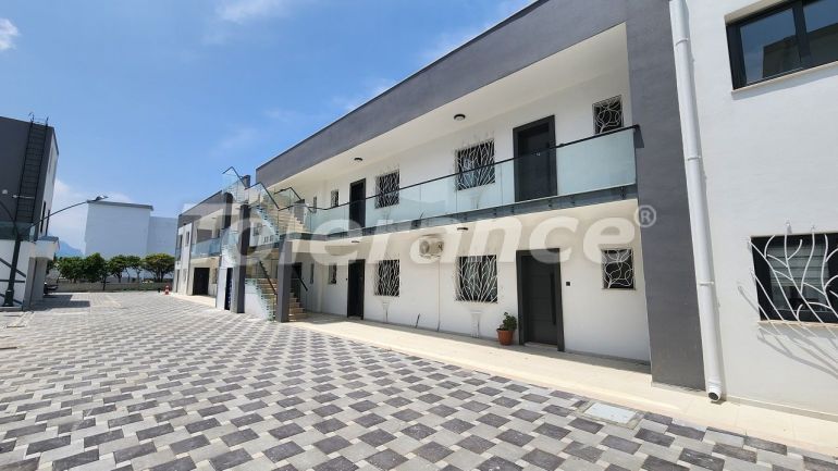 Квартира от застройщика в Кирения, Северный Кипр с бассейном в рассрочку: купить недвижимость в Турции - 85227