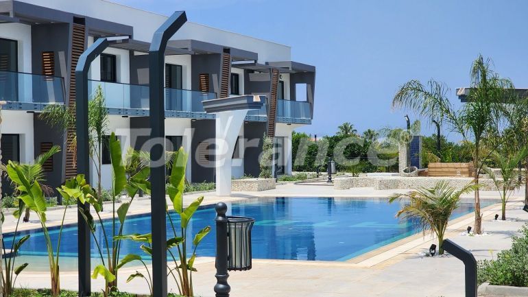 Квартира от застройщика в Кирения, Северный Кипр с бассейном в рассрочку: купить недвижимость в Турции - 85362