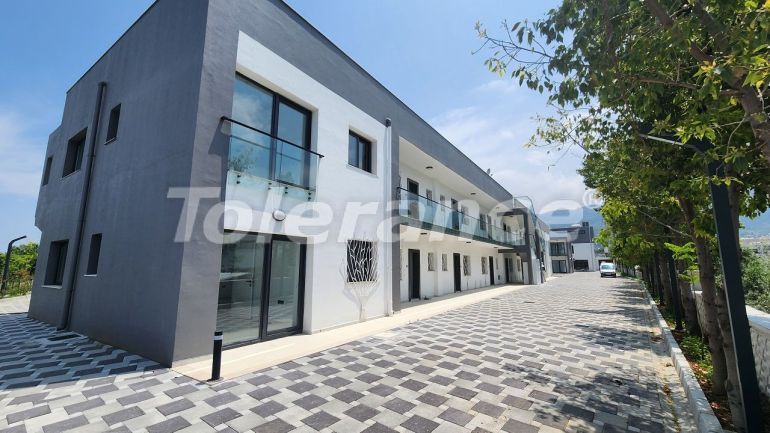 Квартира от застройщика в Кирения, Северный Кипр с бассейном в рассрочку: купить недвижимость в Турции - 85366