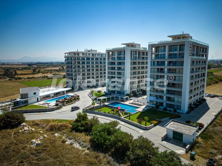 Квартира в Кирения, Северный Кипр вид на море с бассейном в рассрочку: купить недвижимость в Турции - 85407