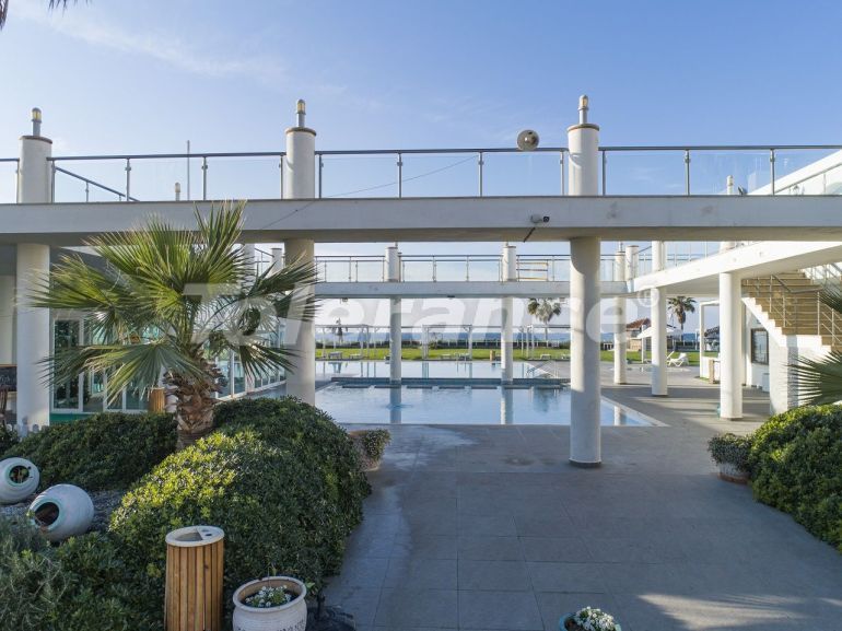 Квартира в Кирения, Северный Кипр вид на море с бассейном в рассрочку: купить недвижимость в Турции - 85412