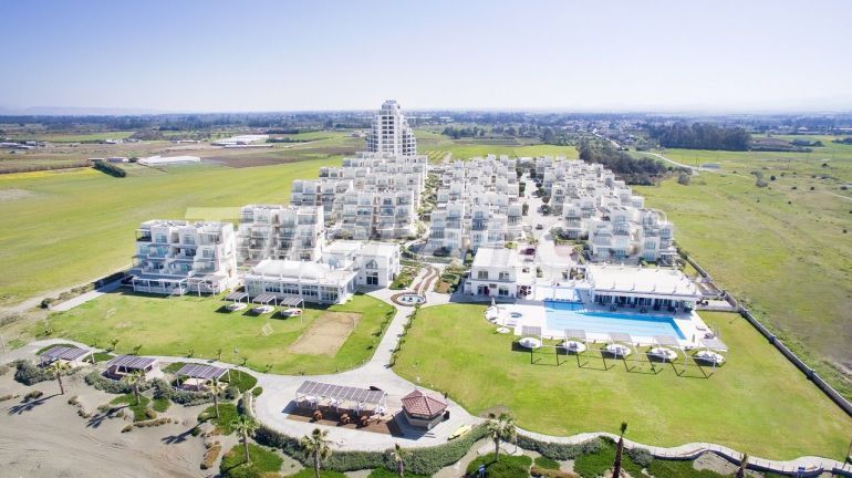 Квартира в Кирения, Северный Кипр вид на море с бассейном в рассрочку: купить недвижимость в Турции - 85414