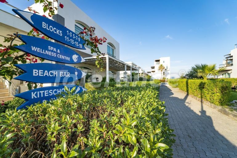 Квартира в Кирения, Северный Кипр вид на море с бассейном в рассрочку: купить недвижимость в Турции - 85424