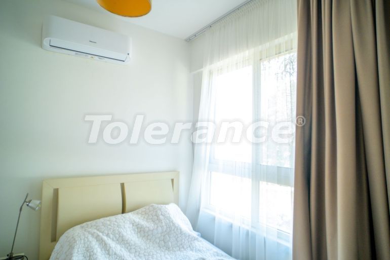 Квартира в Кирения, Северный Кипр вид на море с бассейном: купить недвижимость в Турции - 85543