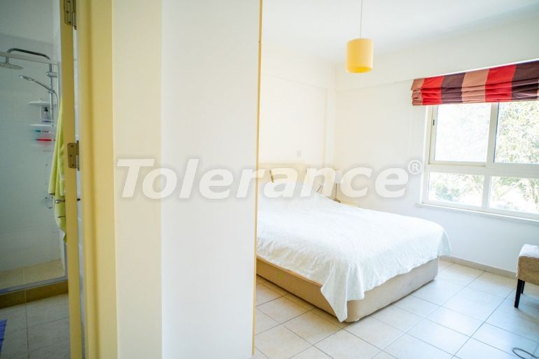 Квартира в Кирения, Северный Кипр вид на море с бассейном: купить недвижимость в Турции - 85546