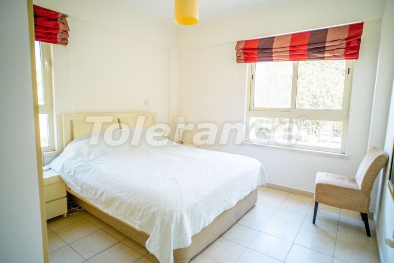 Квартира в Кирения, Северный Кипр вид на море с бассейном: купить недвижимость в Турции - 85547