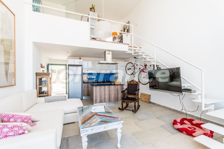 Квартира в Кирения, Северный Кипр вид на море с бассейном: купить недвижимость в Турции - 86090