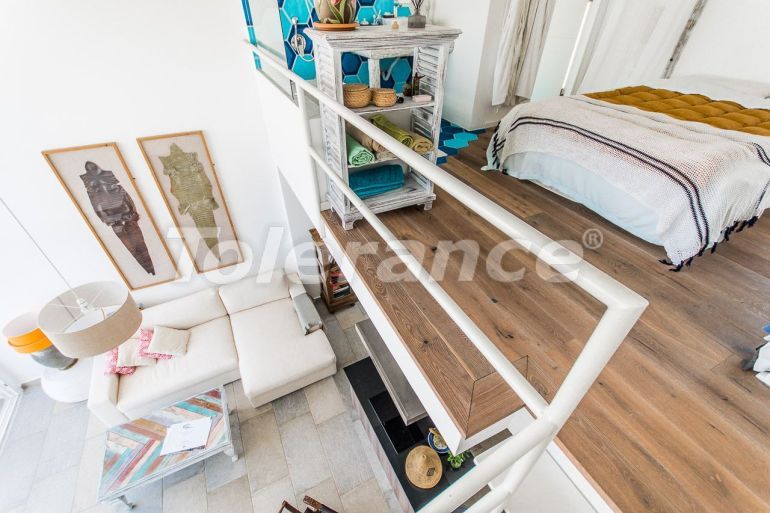 Квартира в Кирения, Северный Кипр вид на море с бассейном: купить недвижимость в Турции - 86108