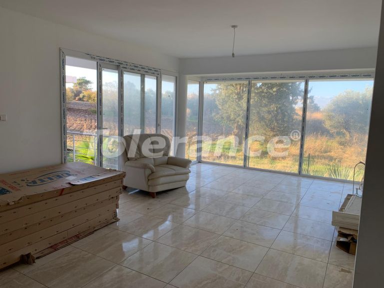 Квартира от застройщика в Кирения, Северный Кипр с бассейном: купить недвижимость в Турции - 87304