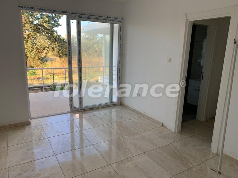 Квартира от застройщика в Кирения, Северный Кипр с бассейном: купить недвижимость в Турции - 87308